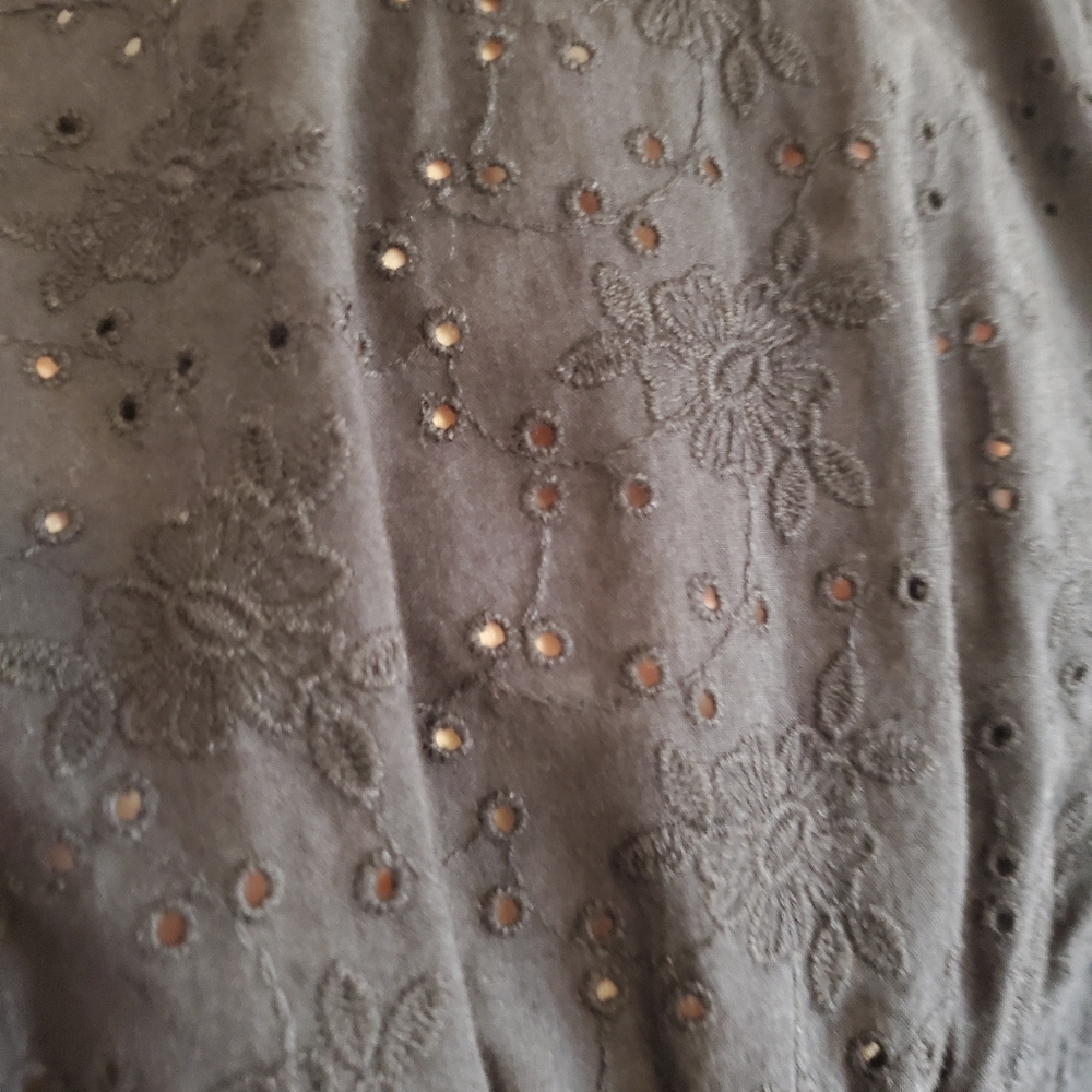 Hollister Black Eyelet Embroidered Flower Milkmaid Top Size L Coquette Cottage - Picture 6 of 13